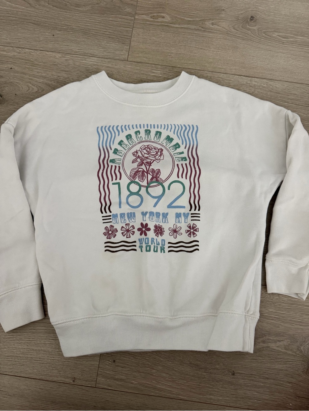 Abercrombie kids White Graphic Crewneck Sweater - 1892 Floral Print